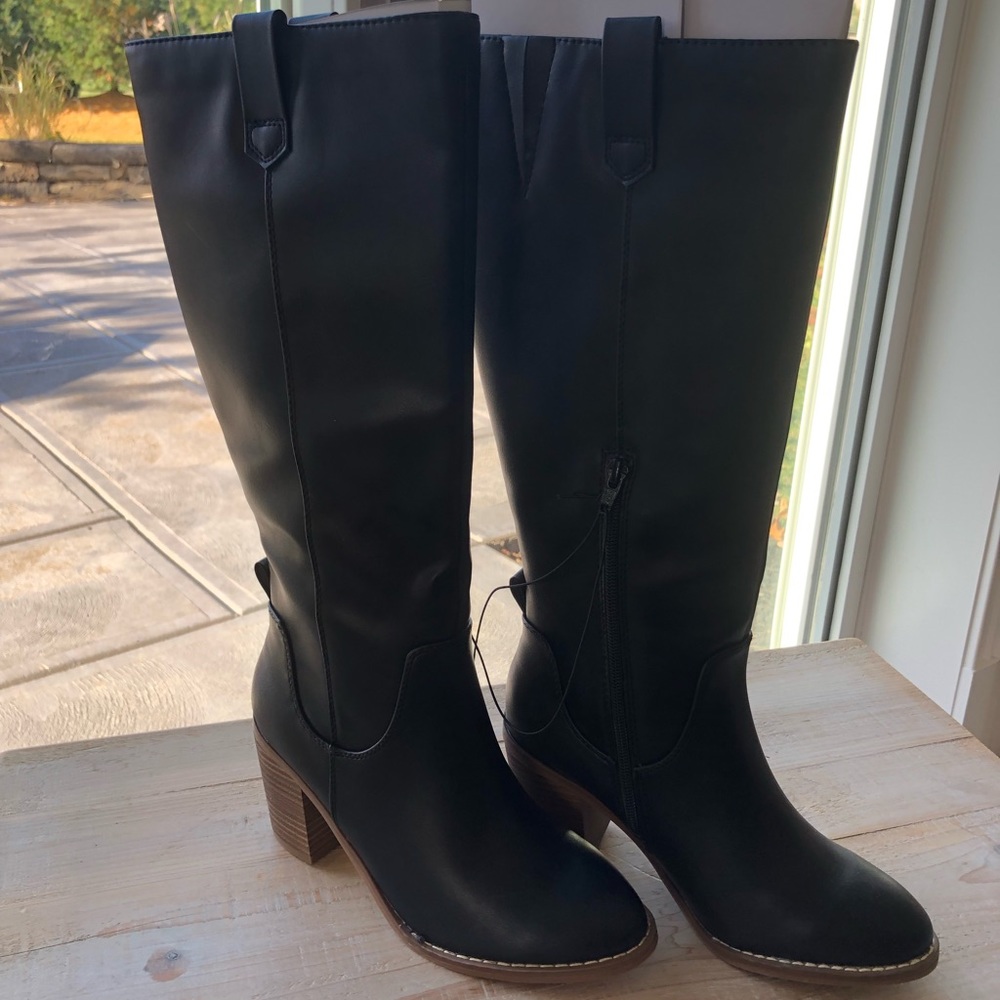 ๐ Universal Thread | Davina Boots - Picture 2 of 8